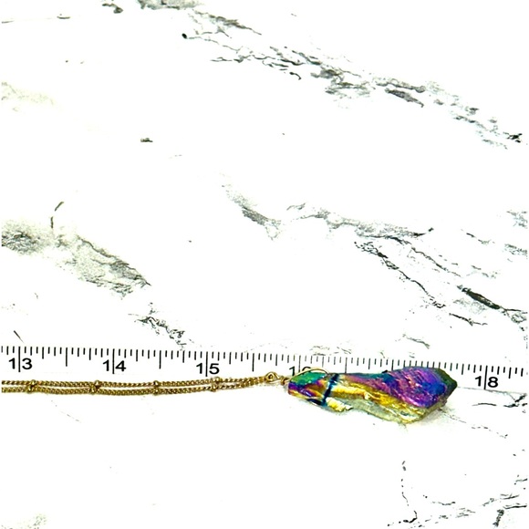 Titanium Aura: Quartz Necklace "Stone of Astral Journeys" - Picture 9 of 10